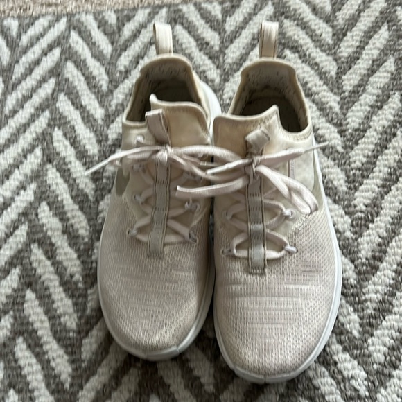 Nike Free Training shoes - Picture 8 of 15